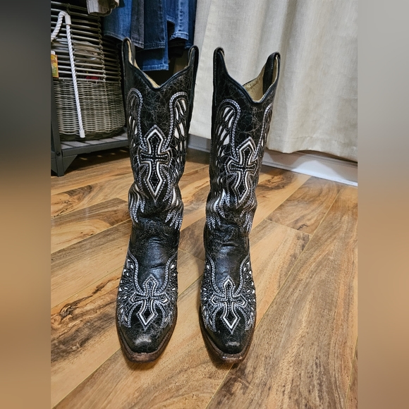Corral Vintage Cowgirl Boots - Picture 2 of 5